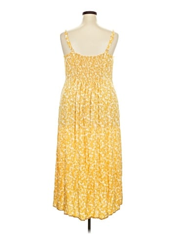 Old Navy Casual Dress (view 2)