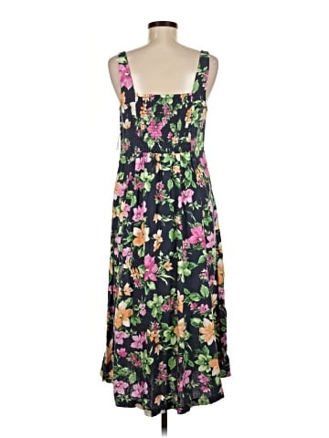 Old Navy Casual Dress (view 2)