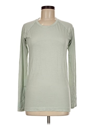 Lululemon Athletica Long Sleeve T-Shirt (view 1)
