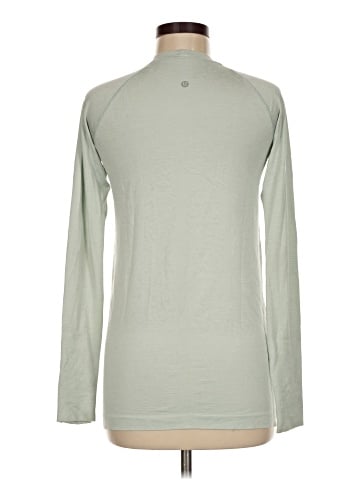 Lululemon Athletica Long Sleeve T-Shirt (view 2)