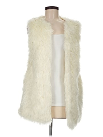 Universal Thread Faux Fur Vest (view 1)