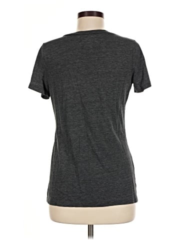 Old Navy Short Sleeve T-Shirt (view 2)