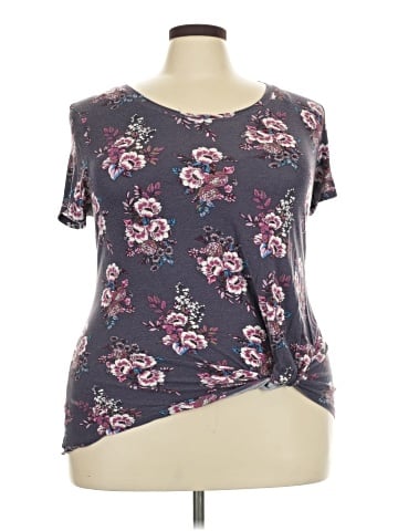 Nine Britton Short Sleeve Top (view 1)