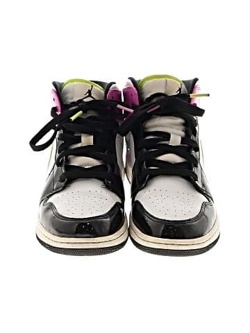 Air Jordan Sneakers (view 2)