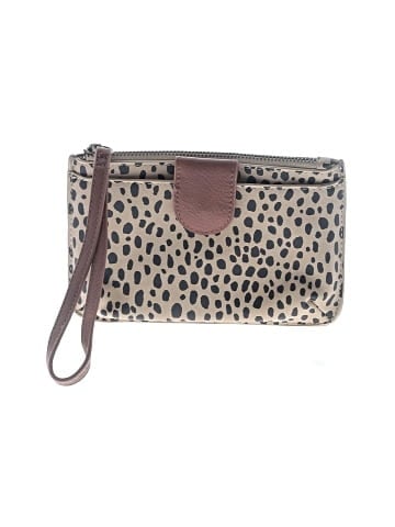 Universal Thread Wristlet (view 1)
