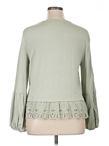 Cupio Long Sleeve Top (view 2)
