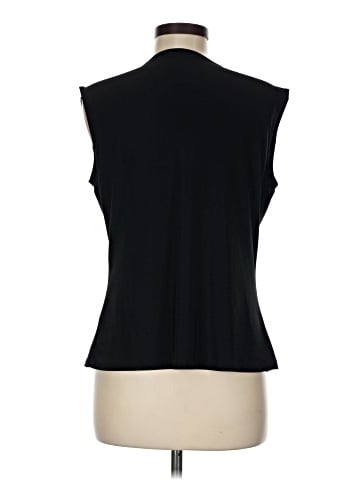 Jennie & Marlis Sleeveless T-Shirt (view 2)