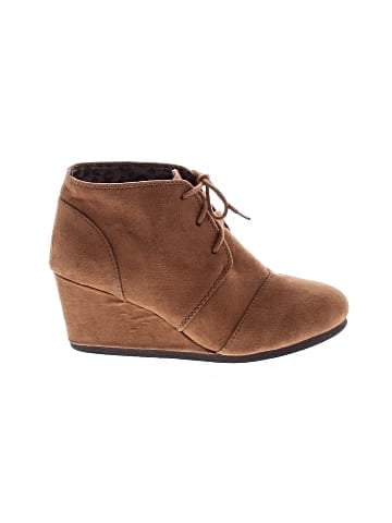 City Classified Wedges (view 1)