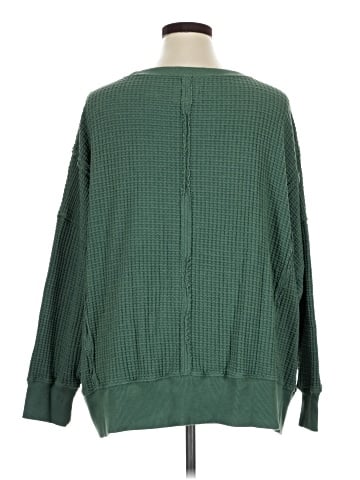 American Eagle Outfitters Pullover Sweater (view 2)