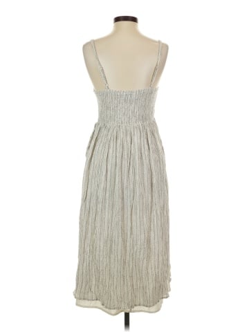 Old Navy Casual Dress (view 2)