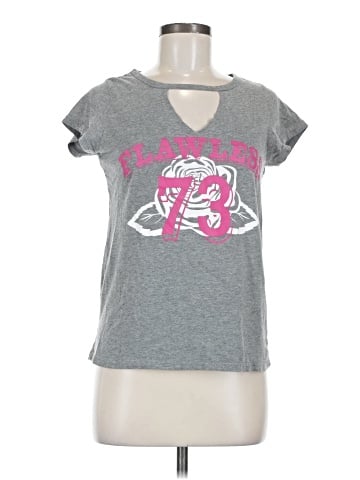Bobbie Brooks Short Sleeve T-Shirt (view 1)