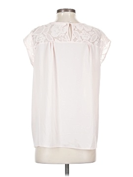 Un Jour Ailleurs Sleeveless Blouse (view 2)