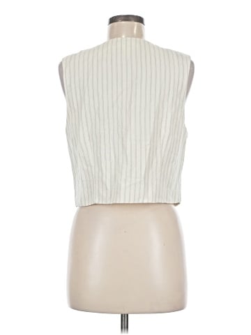 H&M Sleeveless Button-Down Shirt (view 2)