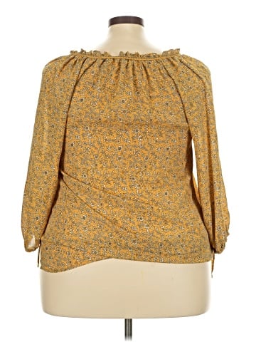 Max Studio 3/4 Sleeve Blouse (view 2)
