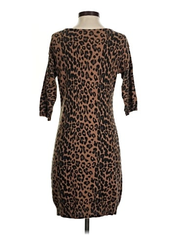 Old Navy Casual Dress (view 2)
