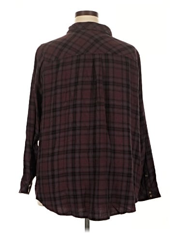 Torrid Long Sleeve Button-Down Shirt (view 2)