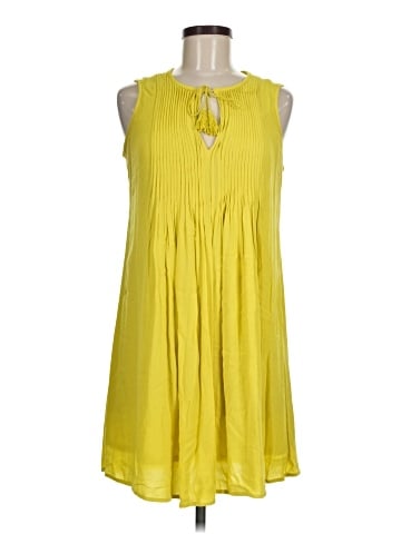 Old Navy Casual Dress (view 1)