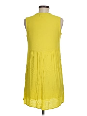 Old Navy Casual Dress (view 2)
