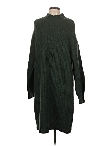 Old Navy Turtleneck Sweater (view 1)