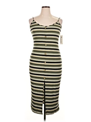 No Boundaries Casual Dress (view 1)