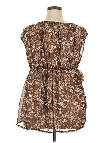 Unbranded Sleeveless Blouse (view 2)