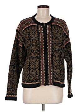 Icelandic Design Wool Cardigan