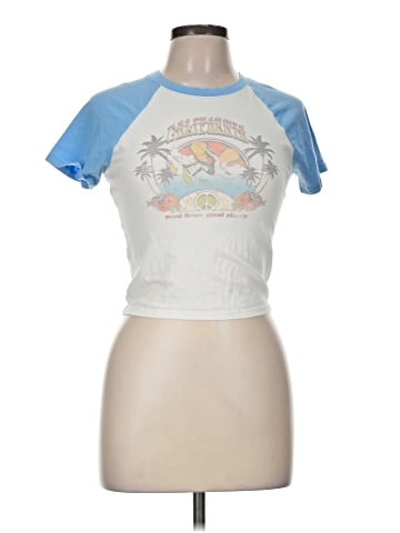 Hollister Short Sleeve T-Shirt (view 1)