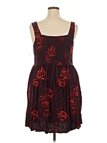 Old Navy Cocktail Dress (view 2)