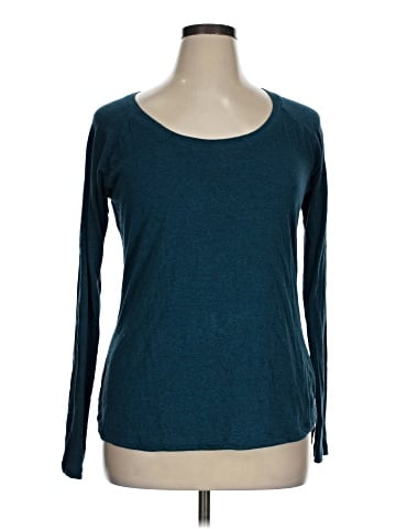 Calia by Carrie Underwood Long Sleeve T-Shirt (view 1)