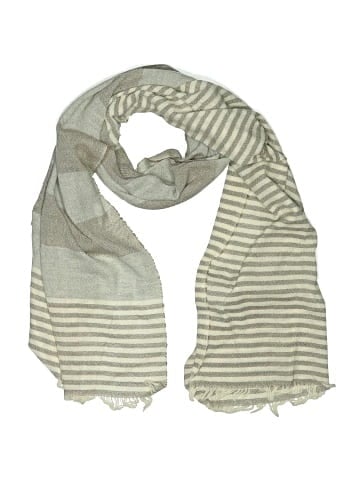 Johnstons of Elgin Scarf (view 1)
