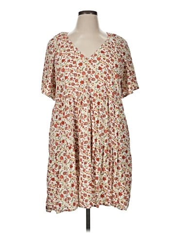 Old Navy Casual Dress (view 1)