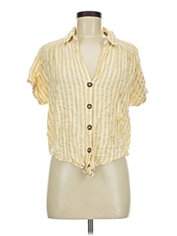 Socialite Short Sleeve Blouse (view 1)
