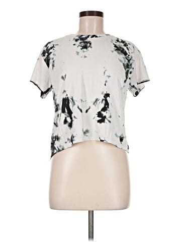 Lululemon Athletica Short Sleeve T-Shirt (view 1)