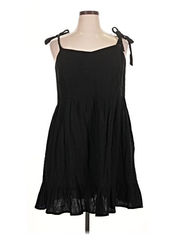 Old Navy Casual Dress (view 1)