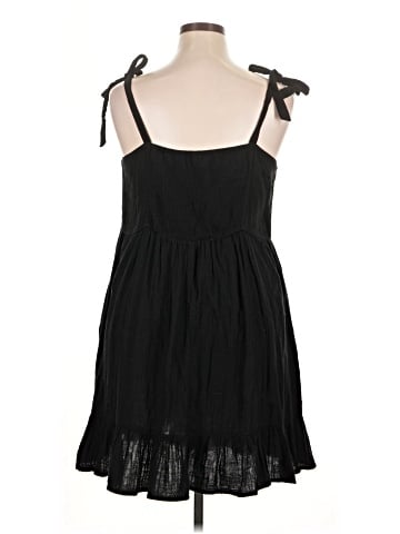 Old Navy Casual Dress (view 2)