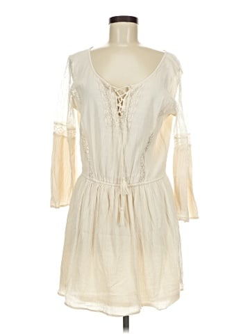 American Eagle Outfitters Casual Dress (view 1)
