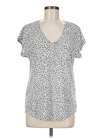 B Collection by Bobeau Short Sleeve T-Shirt (view 1)