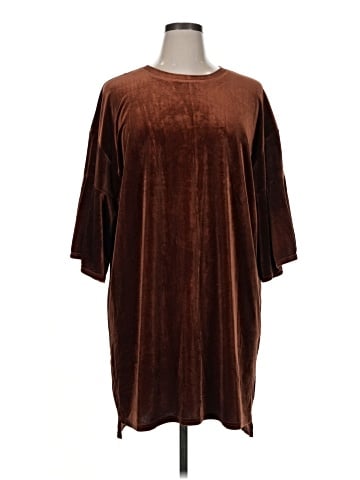 Very J Poncho (view 1)