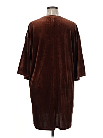 Very J Poncho (view 2)
