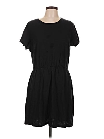 Old Navy Casual Dress (view 1)