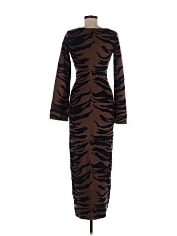 Line & Dot Casual Dress (view 2)