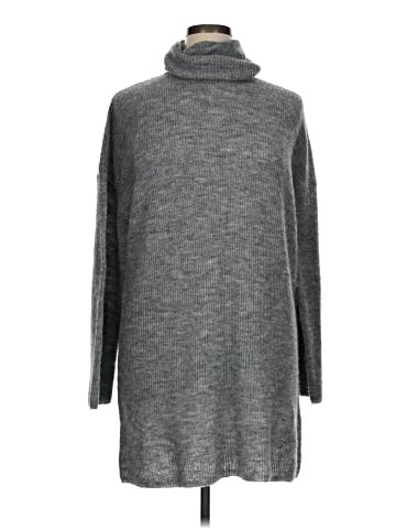 L'academie los angeles Turtleneck Sweater (view 1)