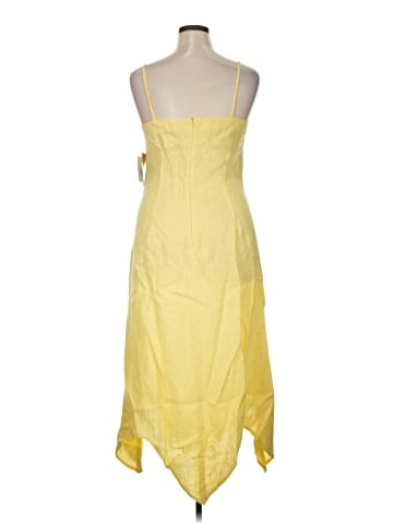 Harve Benard by Benard Holtzman Casual Dress (view 2)