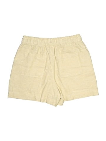 Gap Shorts (view 2)