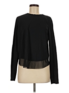 Lululemon Athletica Long Sleeve T-Shirt (view 1)