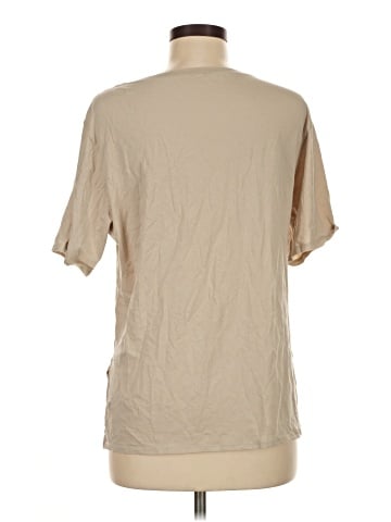 Lululemon Athletica Short Sleeve T-Shirt (view 2)