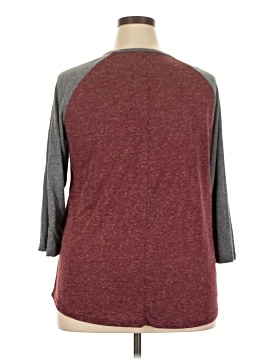 Weekend Suzanne Betro 3/4 Sleeve T-Shirt (view 2)