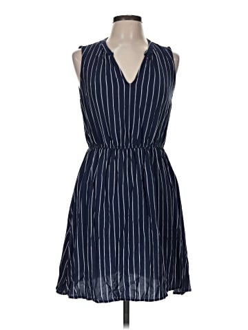 Old Navy Casual Dress (view 1)