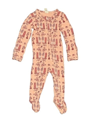 Kate Quinn Organics Long Sleeve Onesie (view 1)