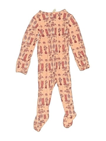 Kate Quinn Organics Long Sleeve Onesie (view 2)